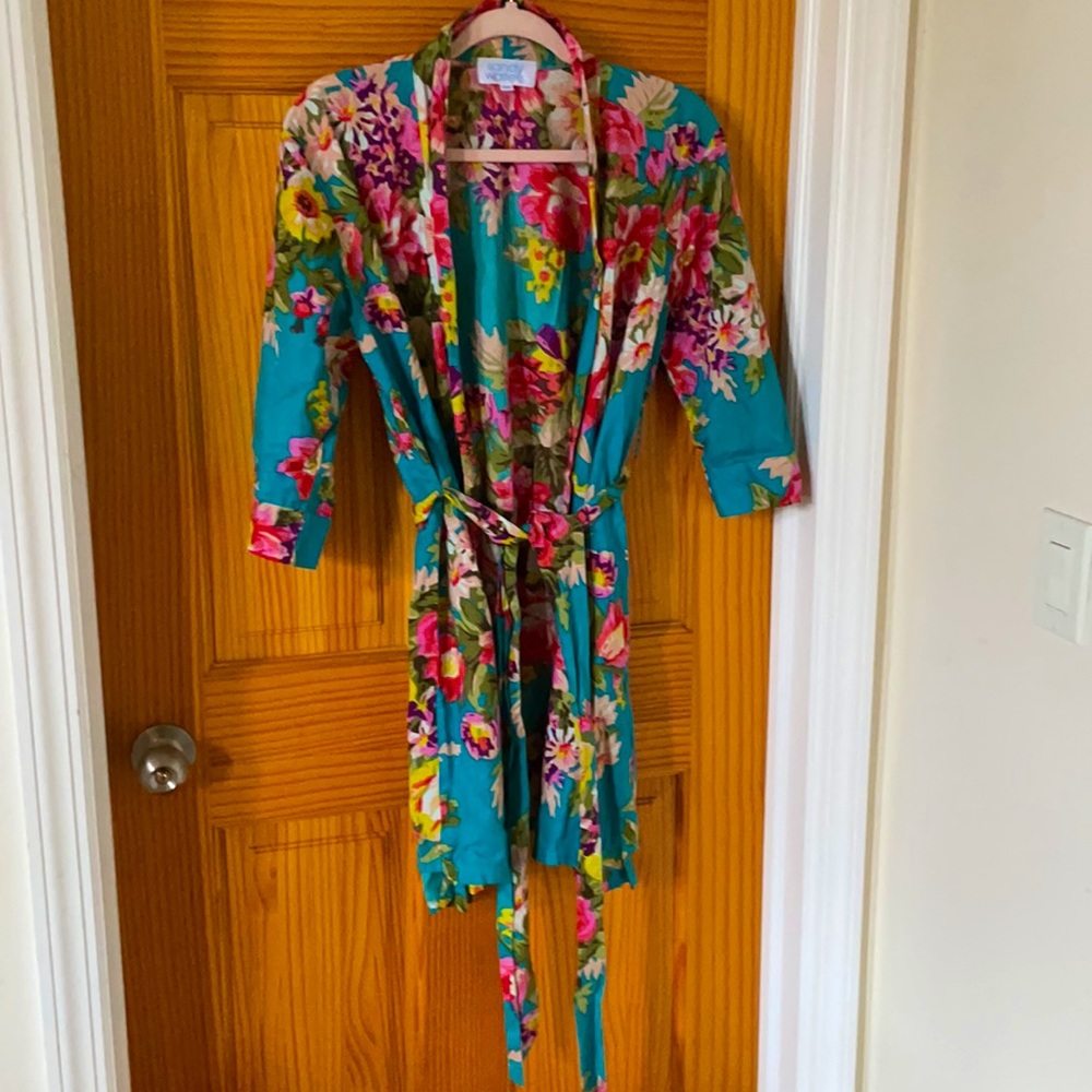 Robe / Kimono View 3